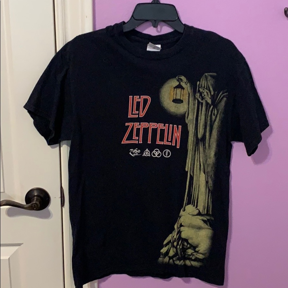 Led Zepppelin black t-shirt